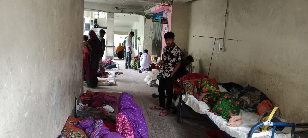 গলাচিপায় হাম ও ডেঙ্গুর প্রাদুর্ভাব প্রকট আকার ধারণ করেছে